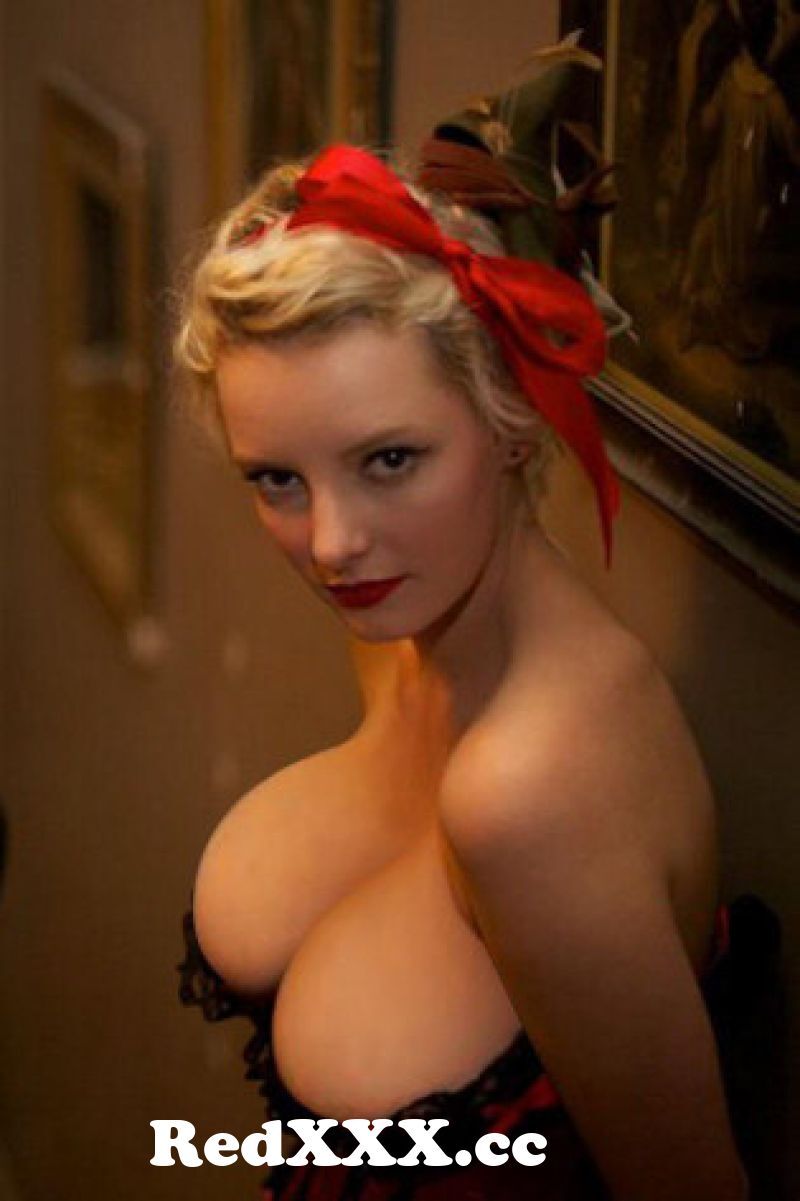 Dakota Blue Richards Nude - фото 210066 - CelebsNudeWorld.com