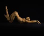 Yoga girl art nude modeling for a gold bodypaint yoga photoshoot. from xnx yoga